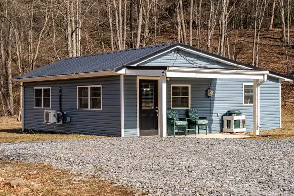 29 Shenandoah Mountain Rd, Sugar Grove, WV 26815