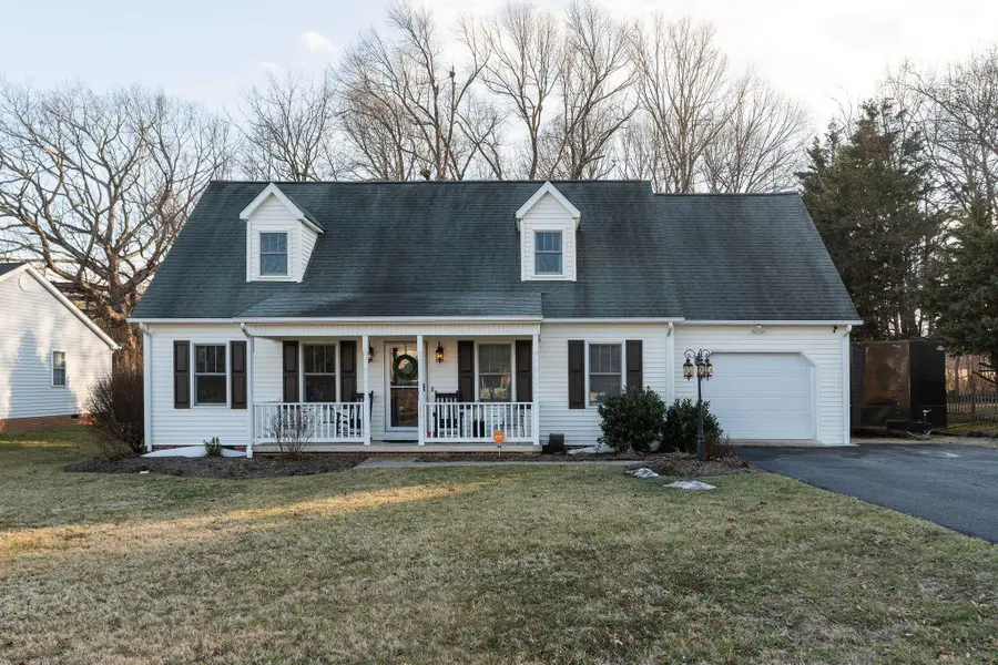 241 Bowmans Run Dr, Stuarts Draft, VA 24477 - #2