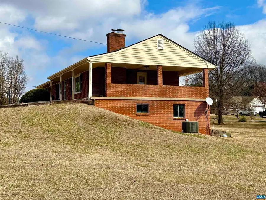 111 Partridge Pl, Madison Heights, VA 24572 - #3