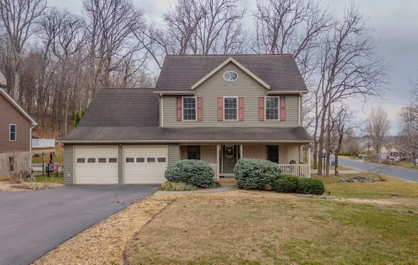 4039 Cannery Woods Dr, Bridgewater, VA 22812