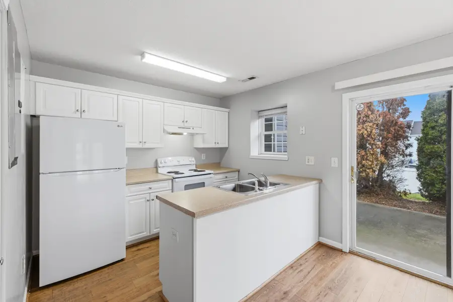 1038 Alexander Hamilton Ln, Harrisonburg, VA 22802 - #2