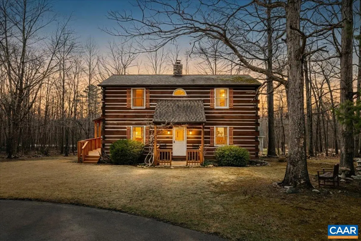 406 Raccoon Dr, Winchester, VA 22602 - #1