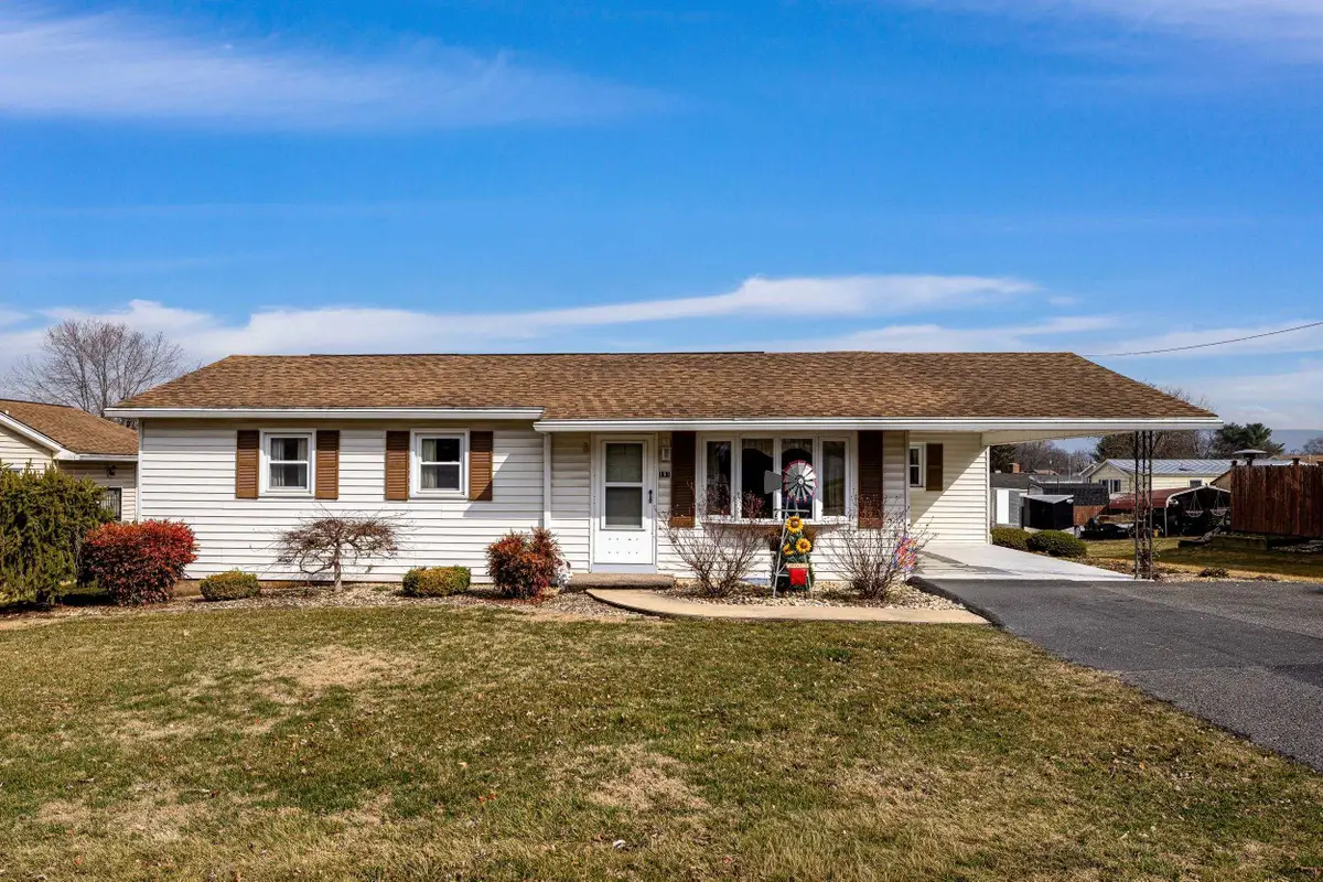 197 C St S, Timberville, VA 22853 - #1