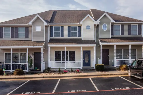 1205 Settlers Ln, Harrisonburg, VA 22802