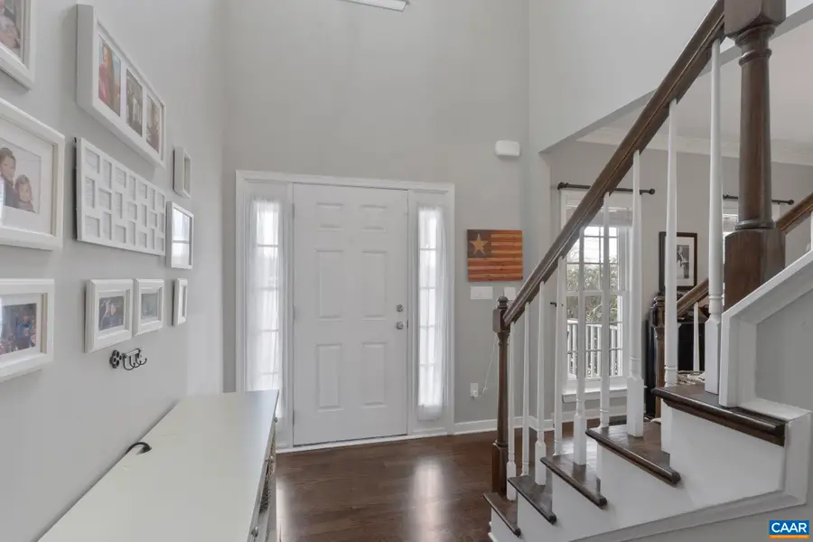 1243 Woodcock Pl, Scottsville, VA 24590 - #3