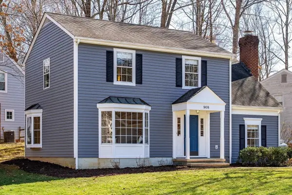 908 Royer Dr, Charlottesville, VA 22902