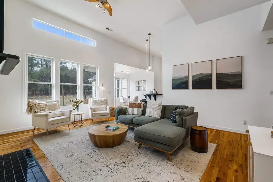 446 Rockfish School Ln, Afton, VA 22920 - #2