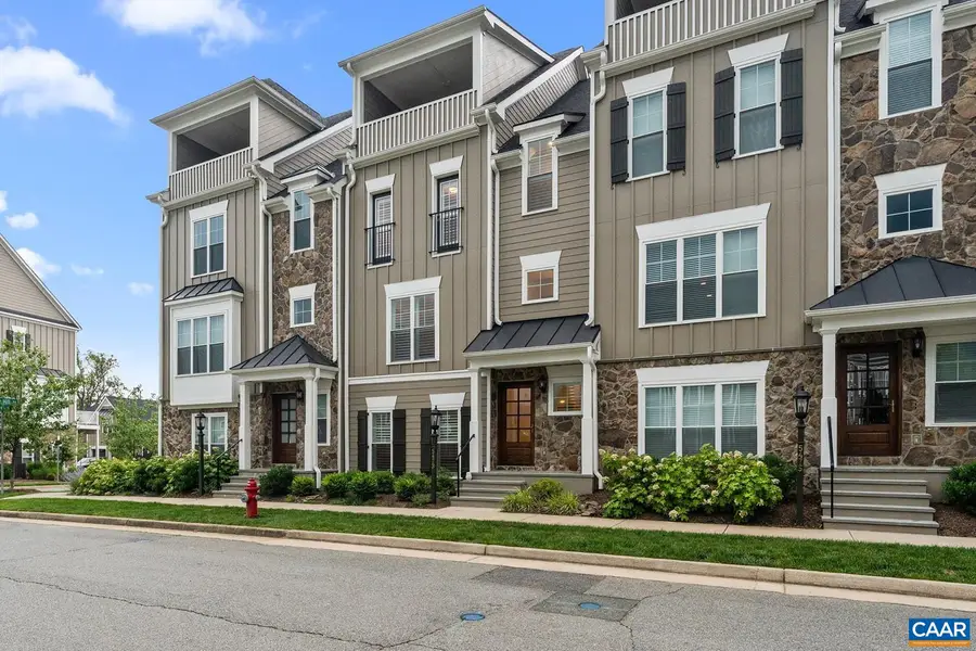 5473 Golf Dr, Crozet, VA 22932 - #3
