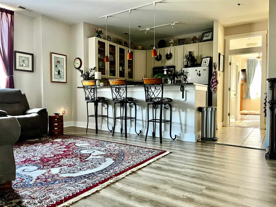 101 Village Dr W, Staunton, VA 24401 - #3