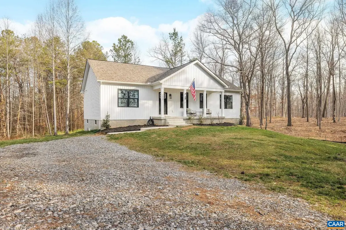 1229 Peach Grove Rd, Louisa, VA 23093 - #1