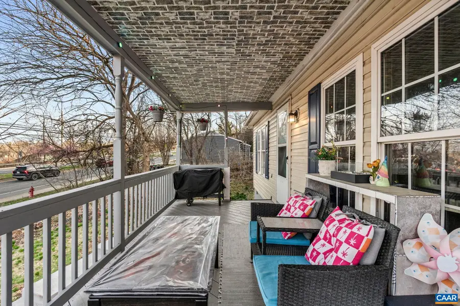 730 5th St Sw, Charlottesville, VA 22902 - #3