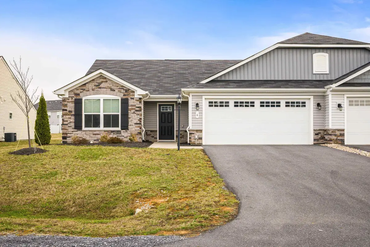 6 South Peak Dr, McGaheysville, VA 22840 - #1