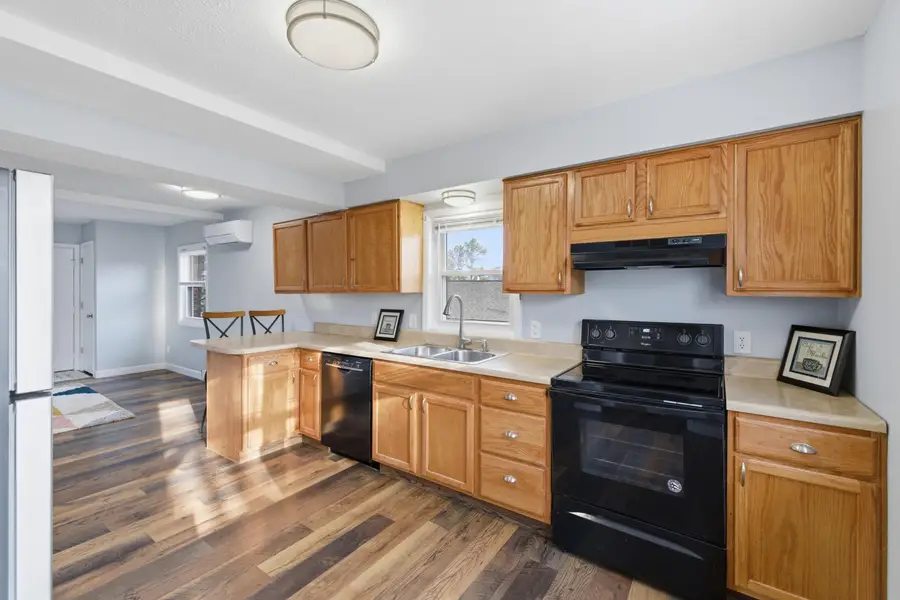 349 Summit St, Harrisonburg, VA 22802 - #2