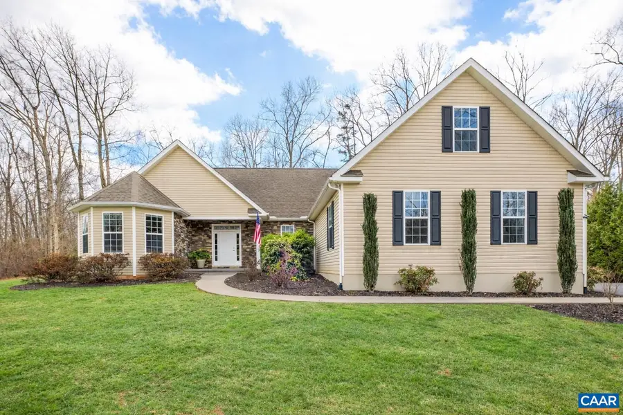 612 London Ct, Ruckersville, VA 22968 - #2