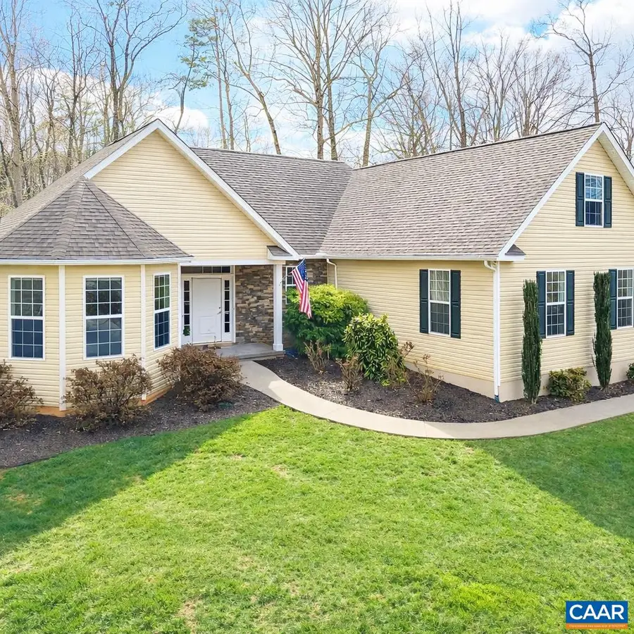 612 London Ct, Ruckersville, VA 22968 - #3