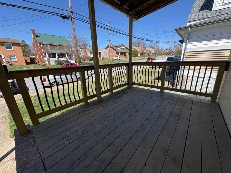 340 Florence Ave, Waynesboro, VA 22980 - #3