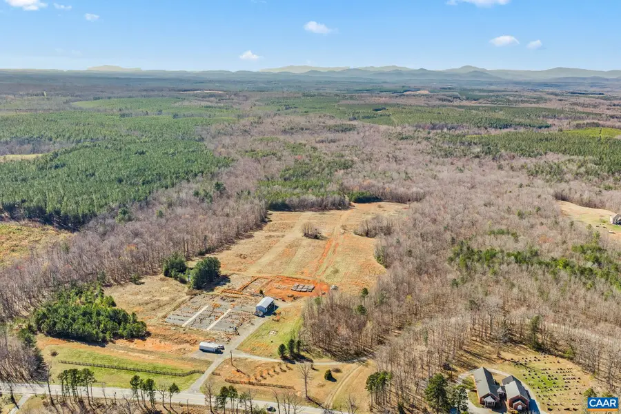 12145 Constitution Rte S, Scottsville, VA 24590 - #3