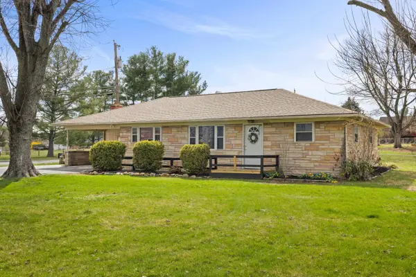 72 Tinkling Springs Rd, Fishersville, VA 22939