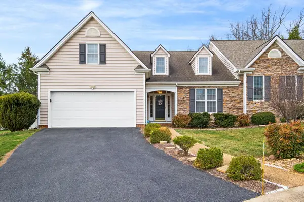 35 Buckingham Common, Waynesboro, VA 22980