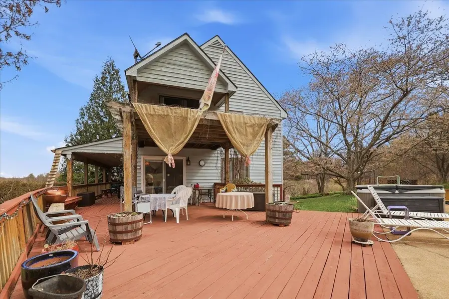 1120 Kingsway Rd, Afton, VA 22920 - #2