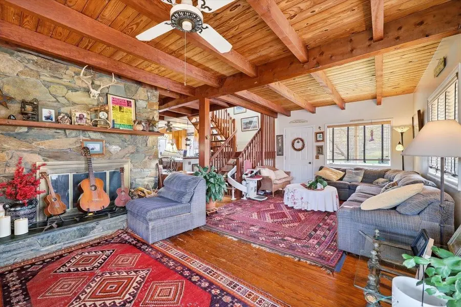 1120 Kingsway Rd, Afton, VA 22920 - #3