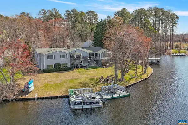 7 Dover Ct, Palmyra, VA 22963