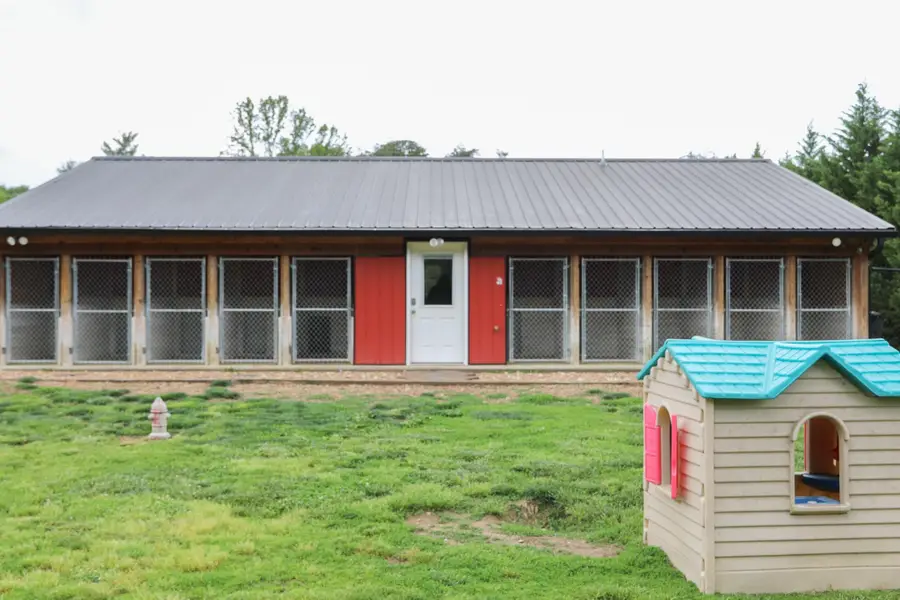 232 Mine Branch Rd, Crimora, VA 24431 - #3