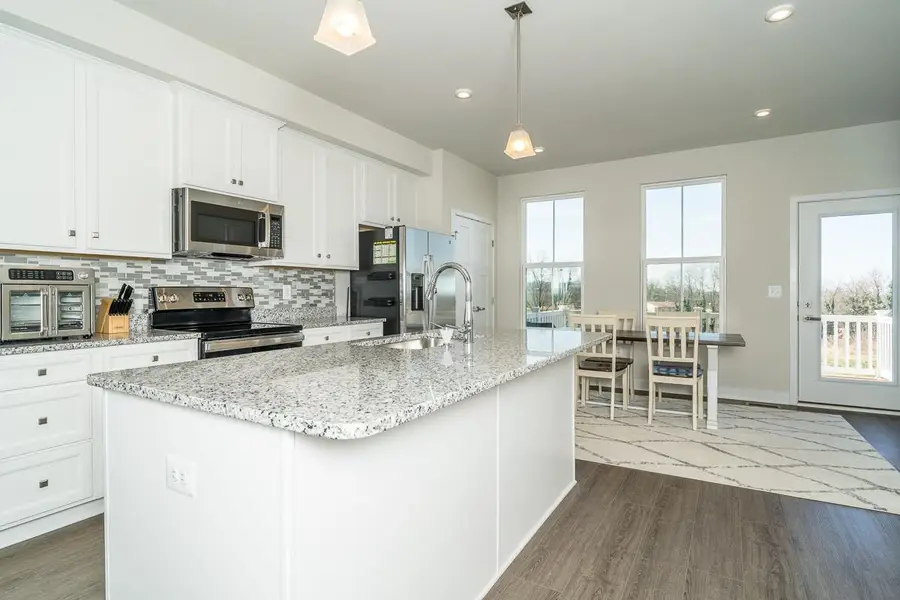 4512 Fountainbridge Ct, Harrisonburg, VA 22801 - #3