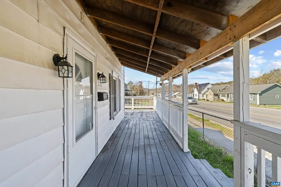 276 29th St E, Buena Vista, VA 24416 - #2