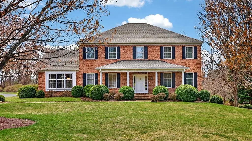 5 Trace Dr, Staunton, VA 24401 - #1