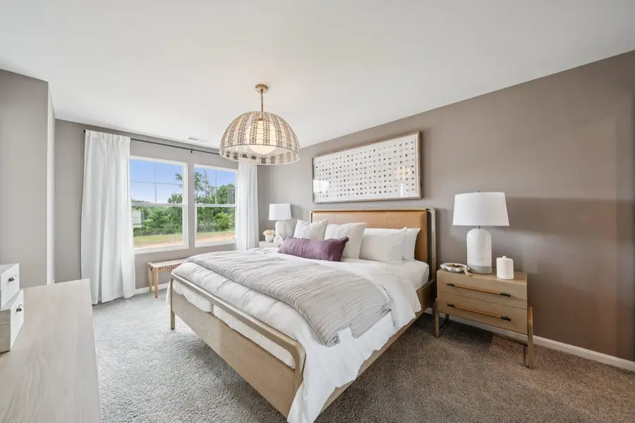 225 Camden Dr, Waynesboro, VA 22980 - #2