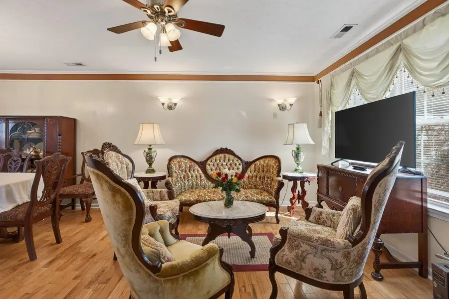 202 Tara Dawn Cir, Broadway, VA 22815 - #3