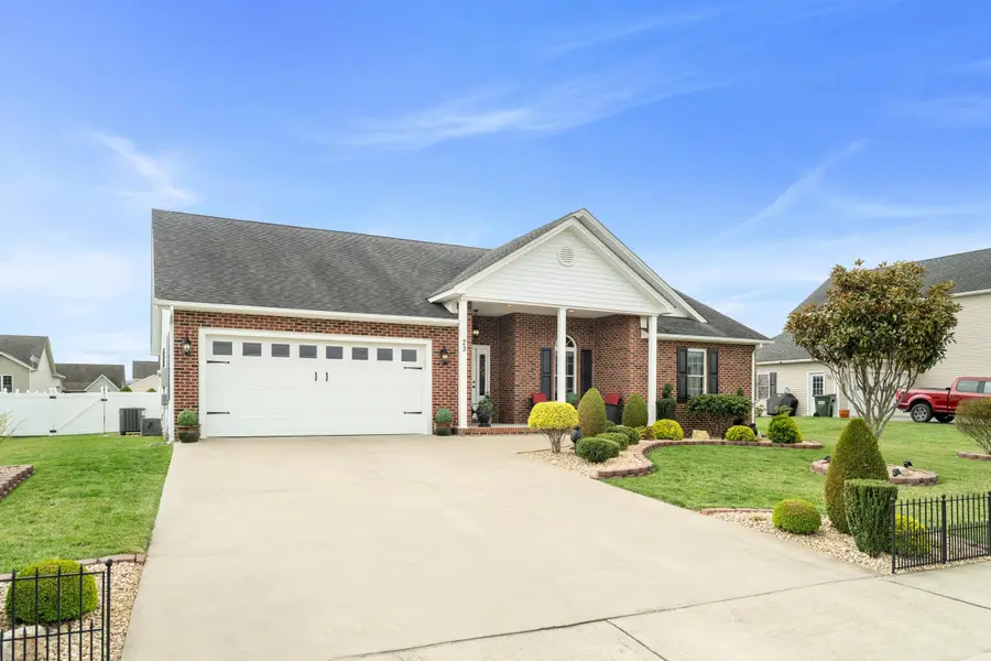 23 Slate Dr, Stuarts Draft, VA 24477 - #2