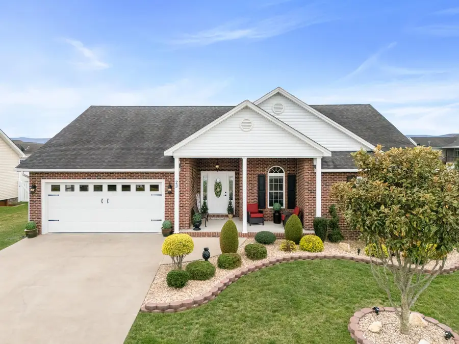 23 Slate Dr, Stuarts Draft, VA 24477 - #3