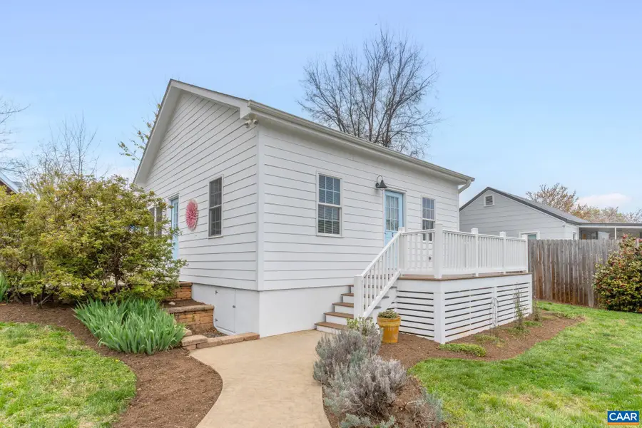 207 Douglas Ave, Charlottesville, VA 22902 - #3
