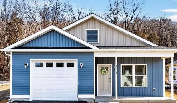 1303 East Main St, Waynesboro, VA 22980