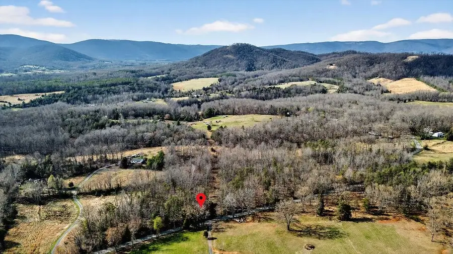 2705 Greenfield Rd, Afton, VA 22920 - #3