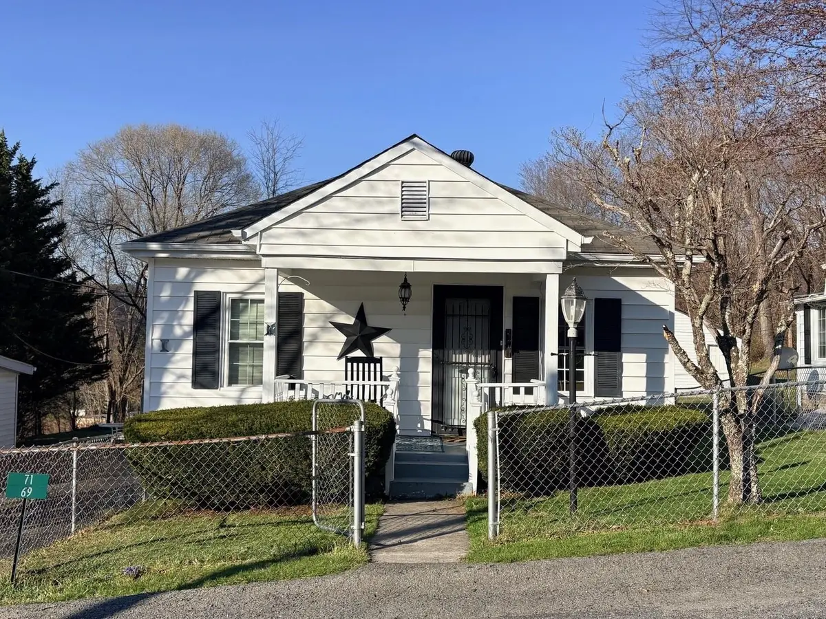 71 Kingstown Ln, Hot Springs, VA 24445 - #1