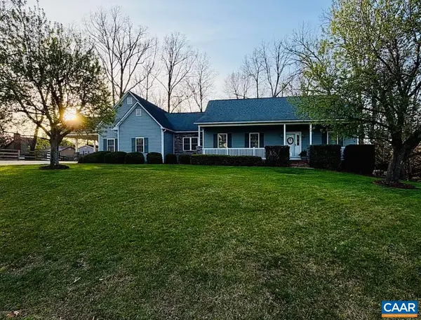 18 Forest View Ln, Fishersville, VA 22939