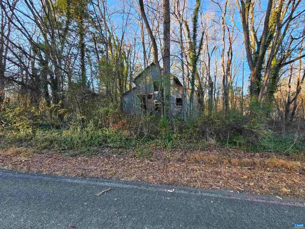 1 Ac Physic Spring Rd, Dillwyn, VA 23936