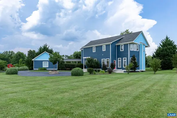 7520 & 7522 Greenwood Station Rd, Greenwood, VA 22943