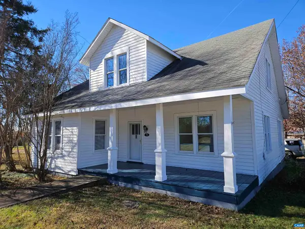 74 Conner St, Dillwyn, VA 23936