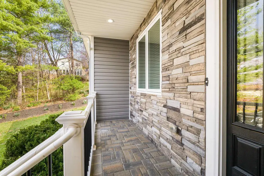 1180 B Nelson Dr, Harrisonburg, VA 22801 - #3