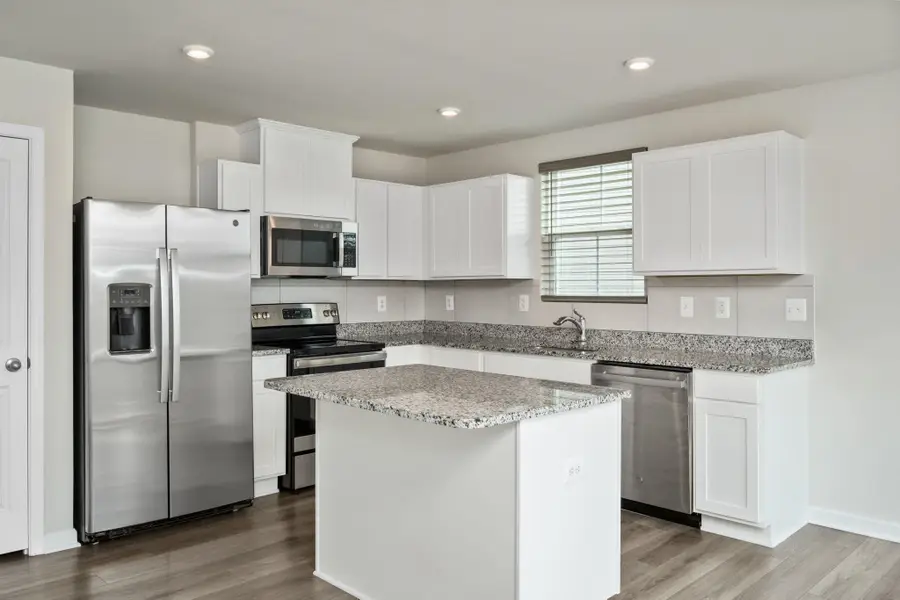 620 Grommet Dr, Central, VA 22801 - #3