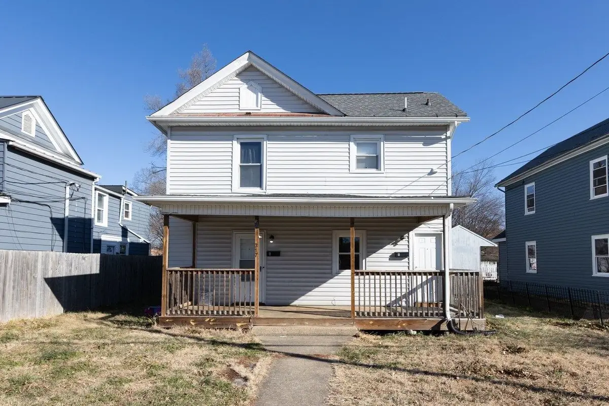 317 12th St W, Waynesboro, VA 22980 - #1