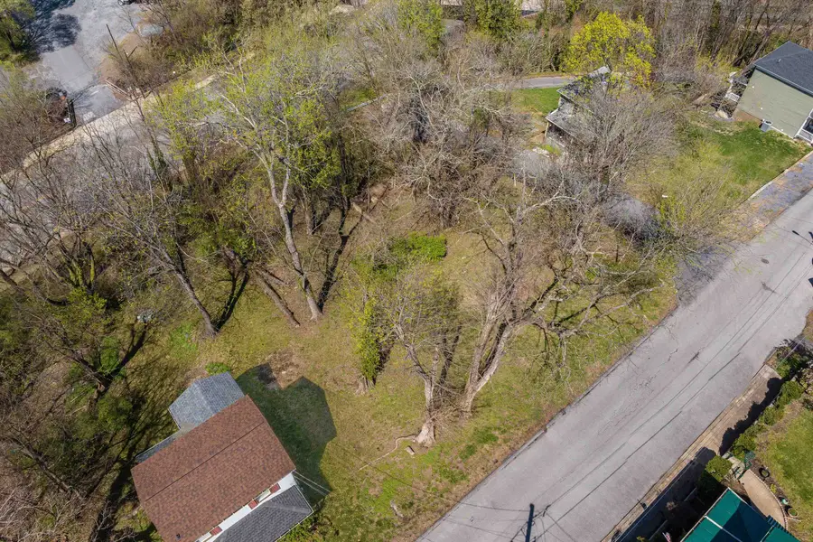 408 Gooch St, Staunton, VA 24401 - #3