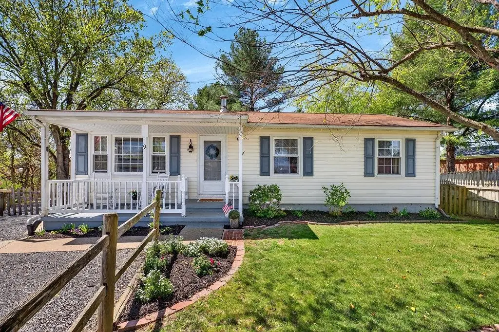 9 Clover Pl, Verona, VA 24482 - #1