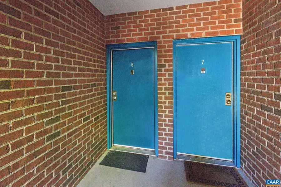 110 Turtle Creek Rd, Charlottesville, VA 22901 - #3