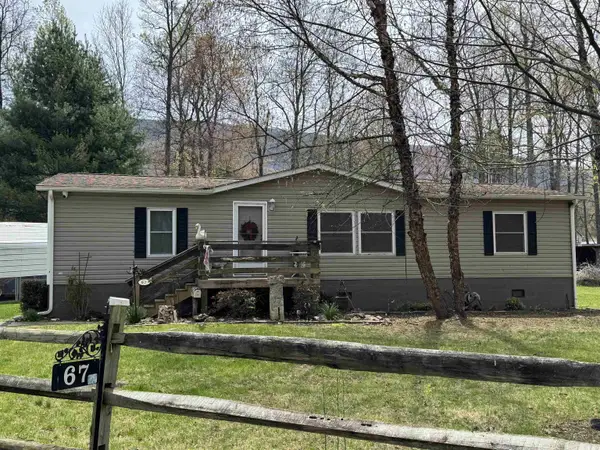 67 Bottom Ln, Lyndhurst, VA 22952