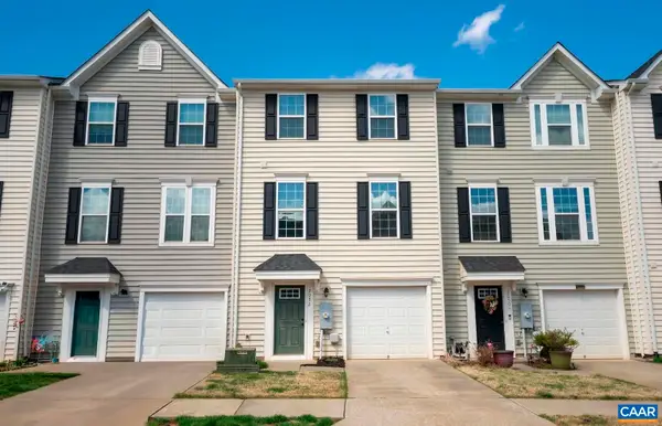 2052 Elm Tree Ct, Charlottesville, VA 22911